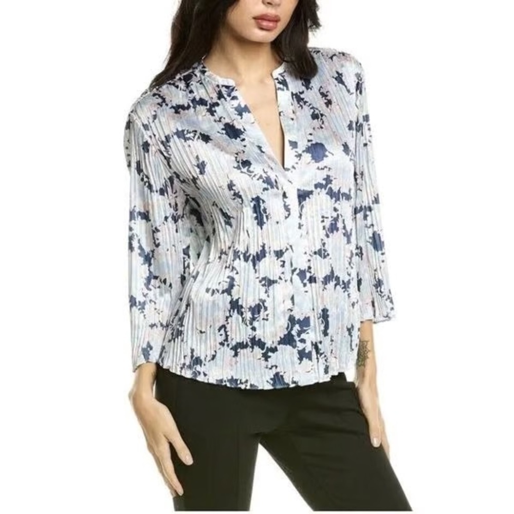 Vince Lotus Pleated Floral Blouse in Tide Pool Blue Size Large